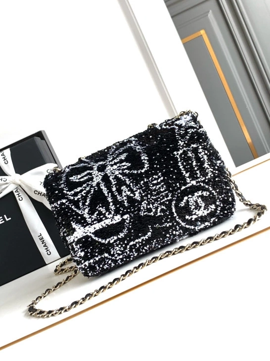 HyperPeter FLAP CHANEL BAG 20CM 0809